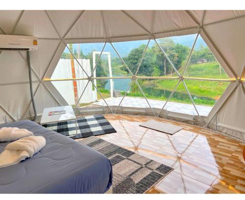 Huai Sat Yai Otro | Dome Tent