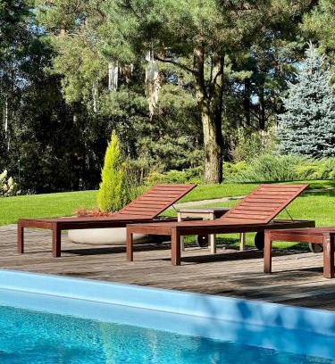 gmina Popow Chalet De Esquí | Domek LAVENDA z widokiem na rzekę - Basen, Jacuzzi, Sauna - Magiczny ogród - 0,5ha prywatnej przestrzeni
