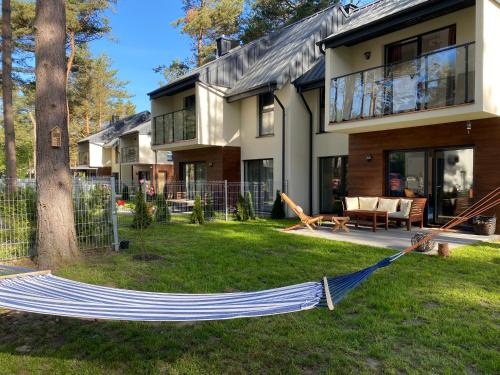 Rozewie Apartamento | Domek Pod Sosnami