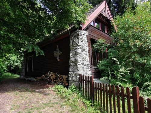 Zwierzyniec Apartamento | Domek Samotnia w ogrodzie