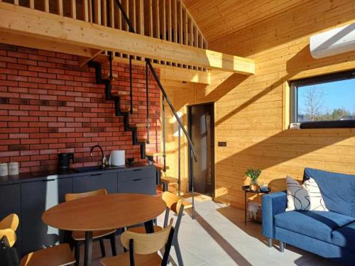 Karniewek Casa | Domek w Sośninie, stodoła Dzierżenin