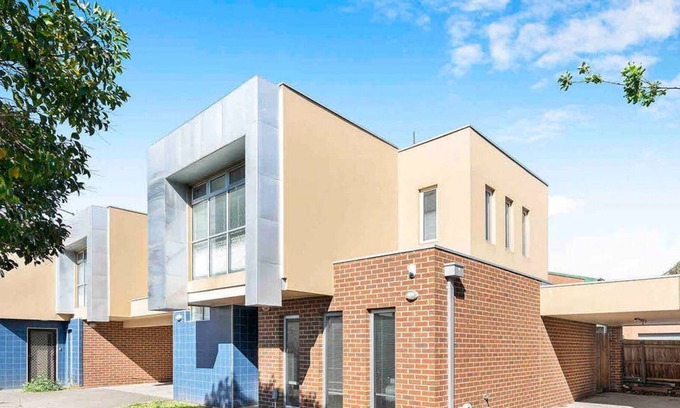 Clayton Casa | Domi Rentals - The Bett Residence (Walk to Monash)