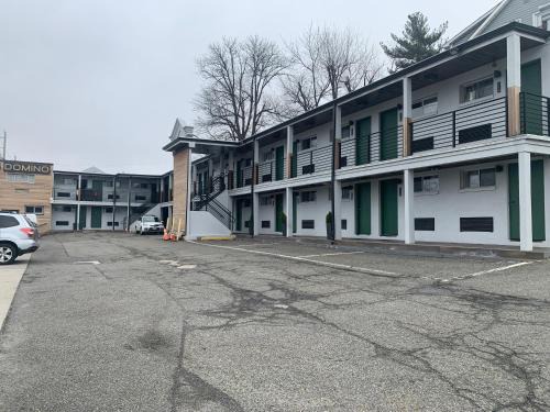 North Bergen Hotel | Domino Inn