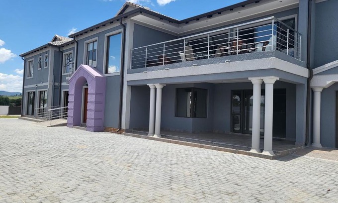Fouriesburg Casa | Domsa Lapeng Guesthouse