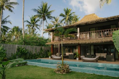 General Luna Casa | Domu Mia Villa Siargao