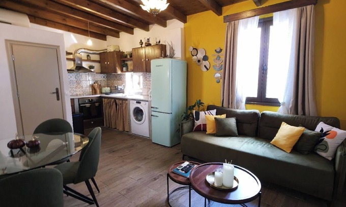 Rhodes Old Town Apartamento | Domus Fidias - 2 Bedroom, 1 Sofa bed 6mins from port