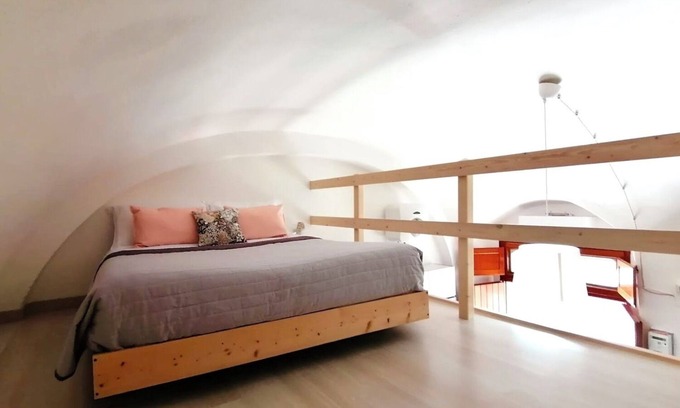 Salandra Apartamento | [Domus Helianthus]Cozy Loft, Wifi,Parking