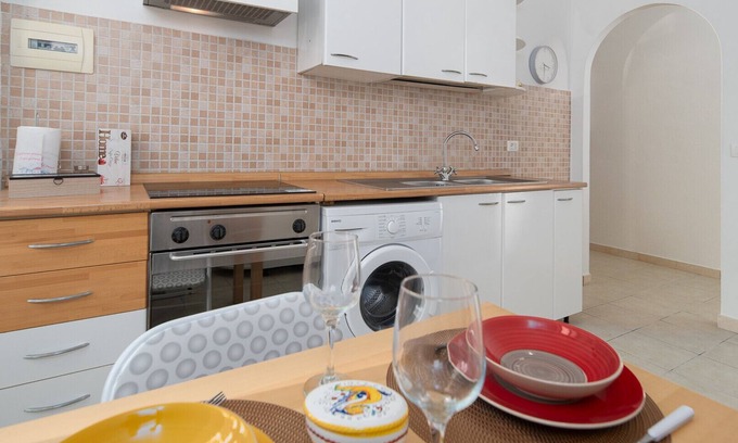 Civitavecchia Apartamento | Don Leandro's House by Rentbeat