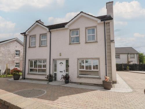 Carndonagh Casa | Donagh Cross Town House