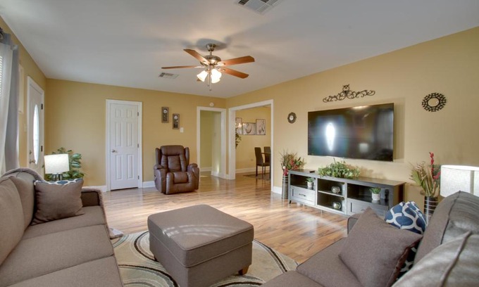 Donaldsonville Casa | Donaldsville Vacation Home Near Mississippi River