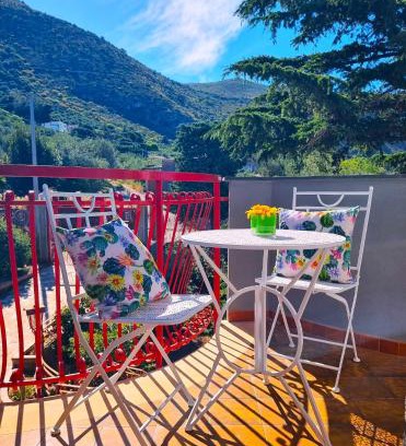 Sant'Onofrio Casa | Donna Melania House