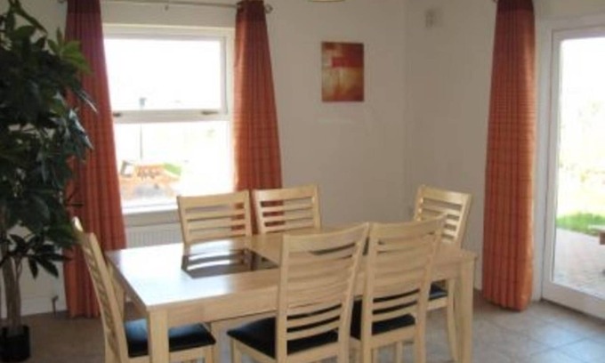 Doolin Casa | Doolin Village L04 - capacidad para 6 personas en 3 habitaciones