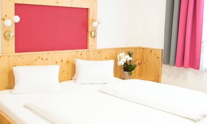 Feldkirchen in Kaernten Cama Y Desayuno | Doppelzimmer, Dusche, WC - Pension Fischinger