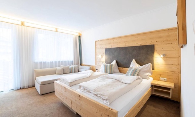 Mallnitz Casa | Doppelzimmer mit Balkon - Hotel Bergkristall