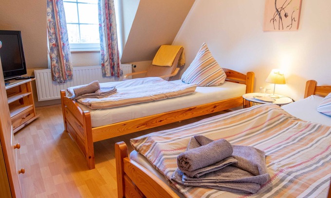 Prohn Apartamento | Doppelzimmer - Pension Zur Kurve