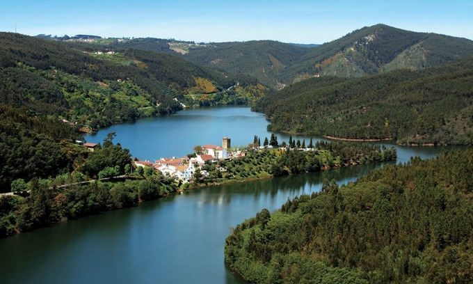 Nossa Senhora do Pranto Casa | Dornes the Mythical Land of the Templars