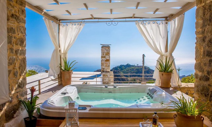 Anatoli Casa | Dorovinis Country Houses