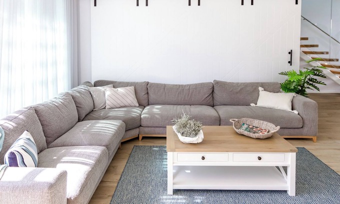 Dromana Casa | Double Delight - 4pm check out Sundays
