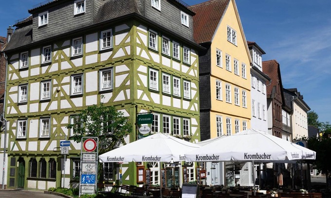 Marburg Apartamento | Double room 6 with bathroom in the hallway - Gartenlaube Marburg
