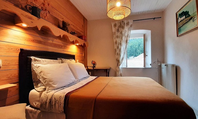 Sembadel Casa | Double room Cassiopée