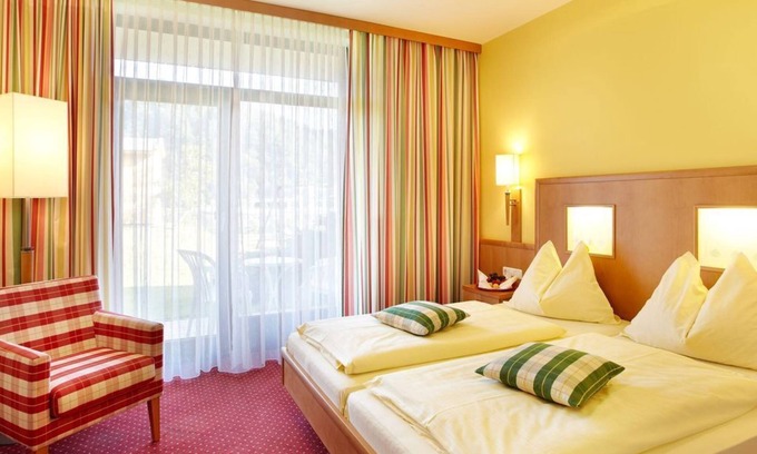 Haibach ob der Donau Casa | Double room Danube Dream (1 adult + 1 child), bath, WC - Riverresort Donauschlinge