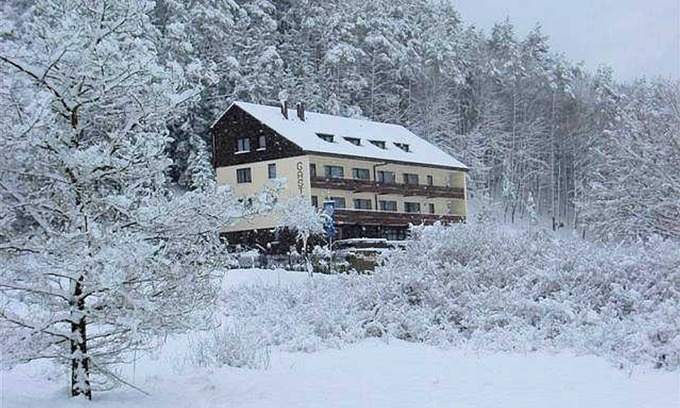 Waischenfeld Cabaña | Double room No. 26 - Waldpension Rabeneck