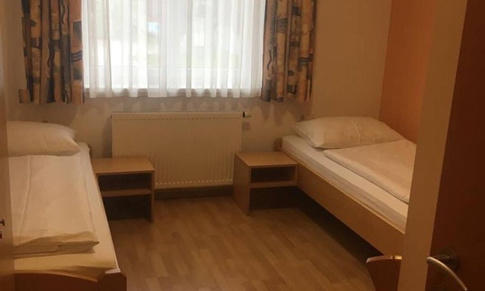 Hinterstoder Casa | Double room, shower, WC, non-smoking - Jutel Hinterstoder
