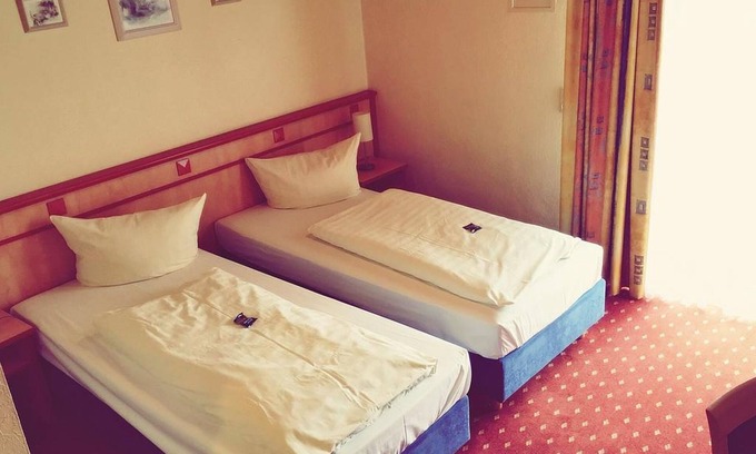 Waechtersbach Apartamento | Double room with balcony