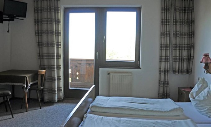 Spital am Pyhrn Cama Y Desayuno | Habitación doble con ducha, WC - Pension Nanga Parbat