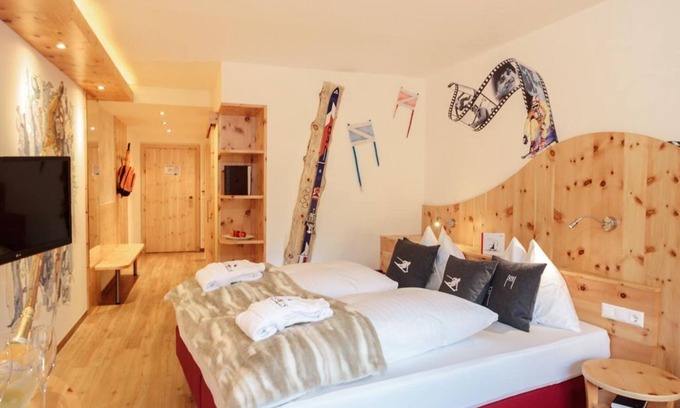 Bad Kleinkirchheim Casa | Double room Zirbe Nockberge - The Kirchheimerhof - Superior Refugium