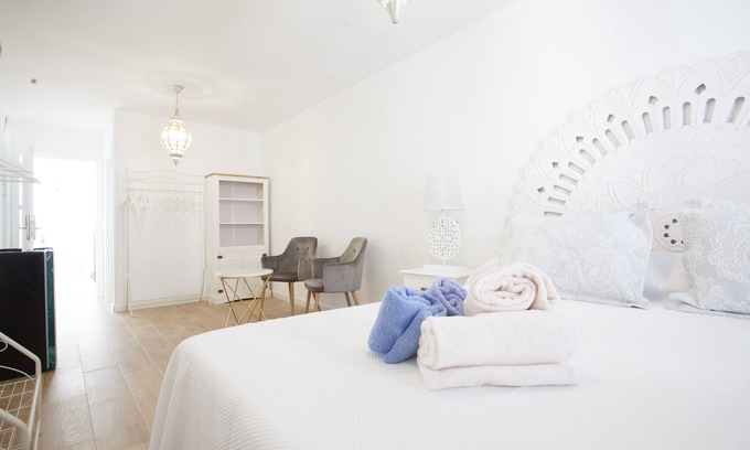 San Francisco-Ribera Apartamento | Altabib Riad-Suite doble con balcón y Columna Hidromasaje