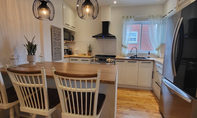 Rosemont-La Petite-Patrie Condominio | Double Terrasse · Borne Arcade · BBQ · Proche Bus