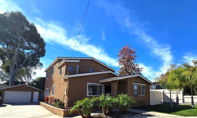 Linda Vista Casa | Double the Fun! 2 San Diego Homes + Gameroom Near Beach/City/Zoo