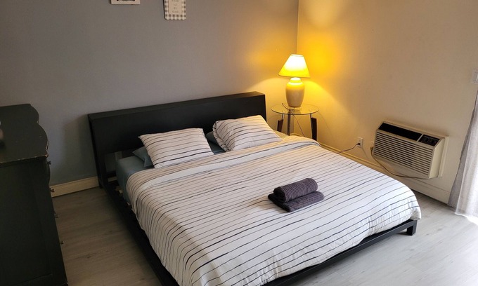 Pico - Robertson Apartamento | Double Unit 4xGuests with AC and WiFi in Beverly Hills