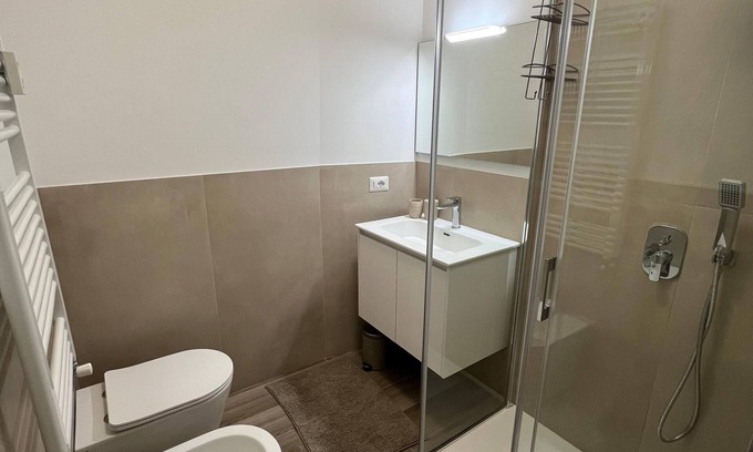 Crescenzago Casa | Double with private room bathroom