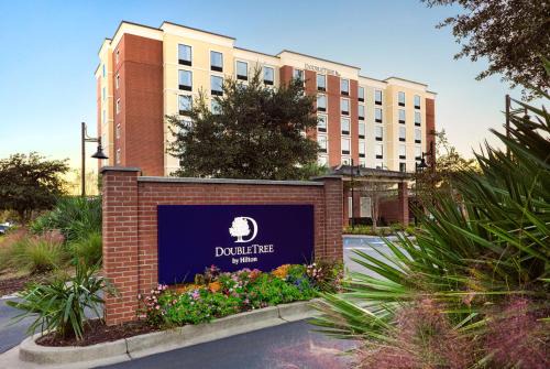 Mount Pleasant Hotel | DoubleTree by Hilton Charleston Mount Pleasant