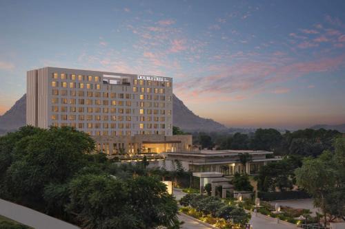 Kookas Hotel | DoubleTree By Hilton Jaipur Amer