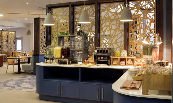 Ringway Hotel | DoubleTree by Hilton Manchester Airport