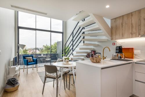 Santa Marinha Apartamento | Douro Tower Loft - Shared Pool