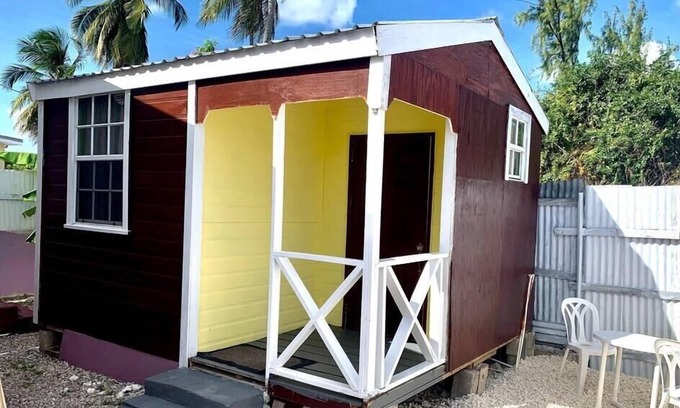 Dover Casa | Dover Beach Tiny House w kitchen