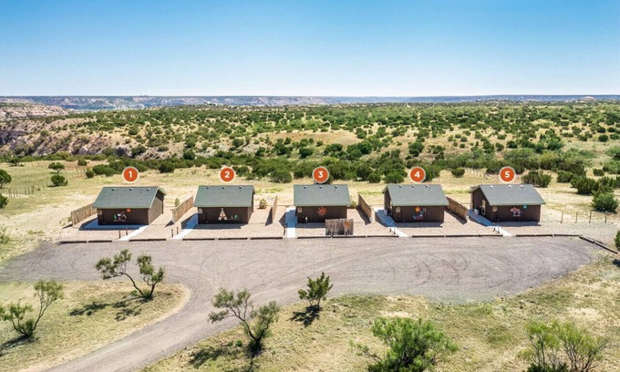 Canyon Cabina | Doves Rest Cabins - Phantom Cabin on the North Rim of Palo Duro Canyon