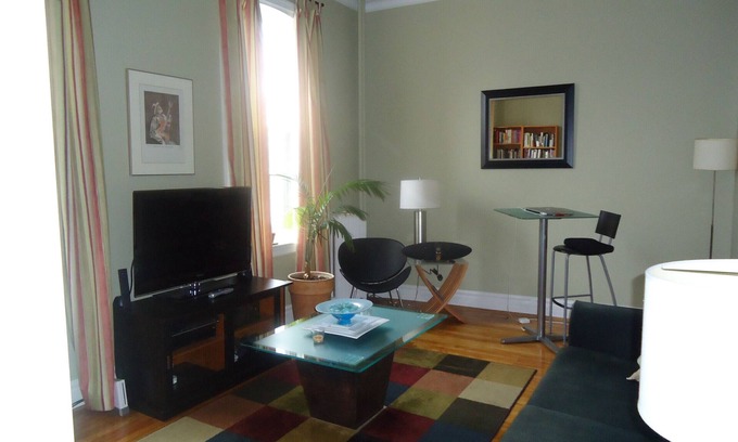 Queens Square Apartamento | Down Town Heritage Suite en Water Street