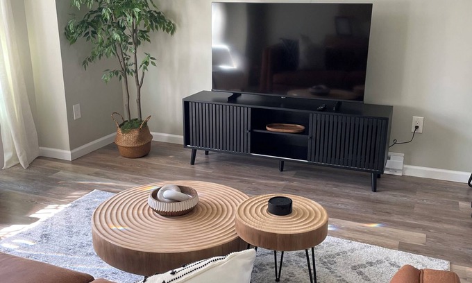 Allentown Apartamento | Downtown Allentown Gem 2BR w/Designer Touches