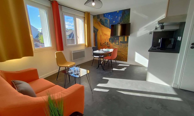 Laval Apartamento | Downtown apartment | LAVALOC