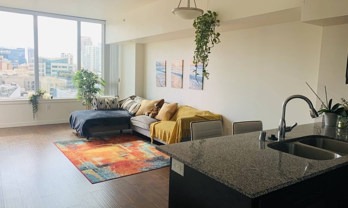 East Village Casa | Downtown Apartment near Gaslamp and Petco Park