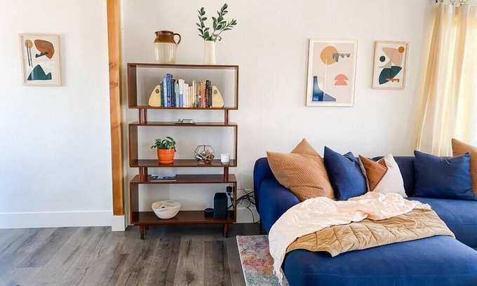 Encanto Casa | Downtown Barrio Bungalow