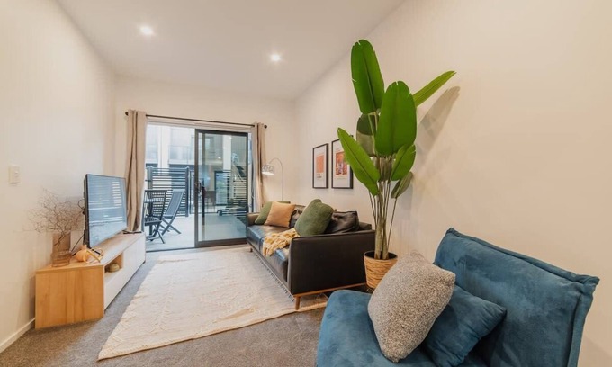 Christchurch City Centre Casa | Downtown Bliss - 4-BR Retreat Amidst the Cityscape