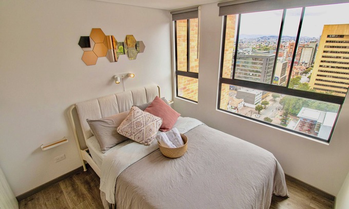 Centro International Apartamento | Downtown Bogotá | Work & Stay