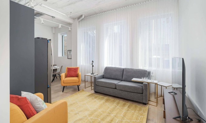 Downtown Montreal Apartamento | Downtown| Spacious 3Beds -2Ba