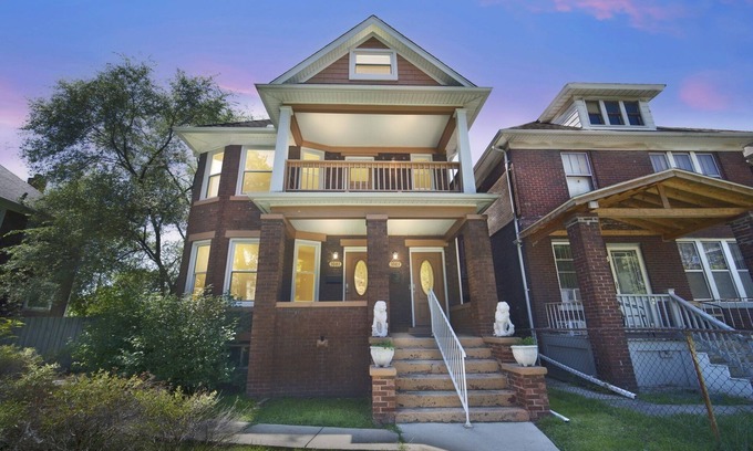 Mexicantown - Southwest Detroit Apartamento | Downtown Detroit Adjacent - Southwest 1st Fl Apt 2 Bedroom Apts by Redawning